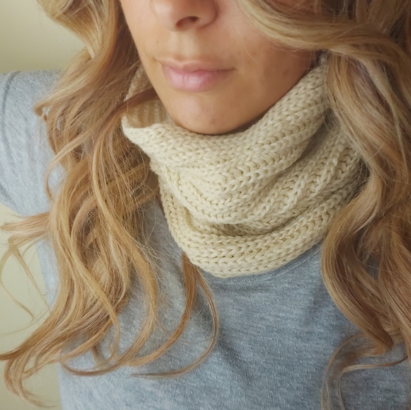 Cream Infinity scarf! Super soft! - Picture 2 of 2